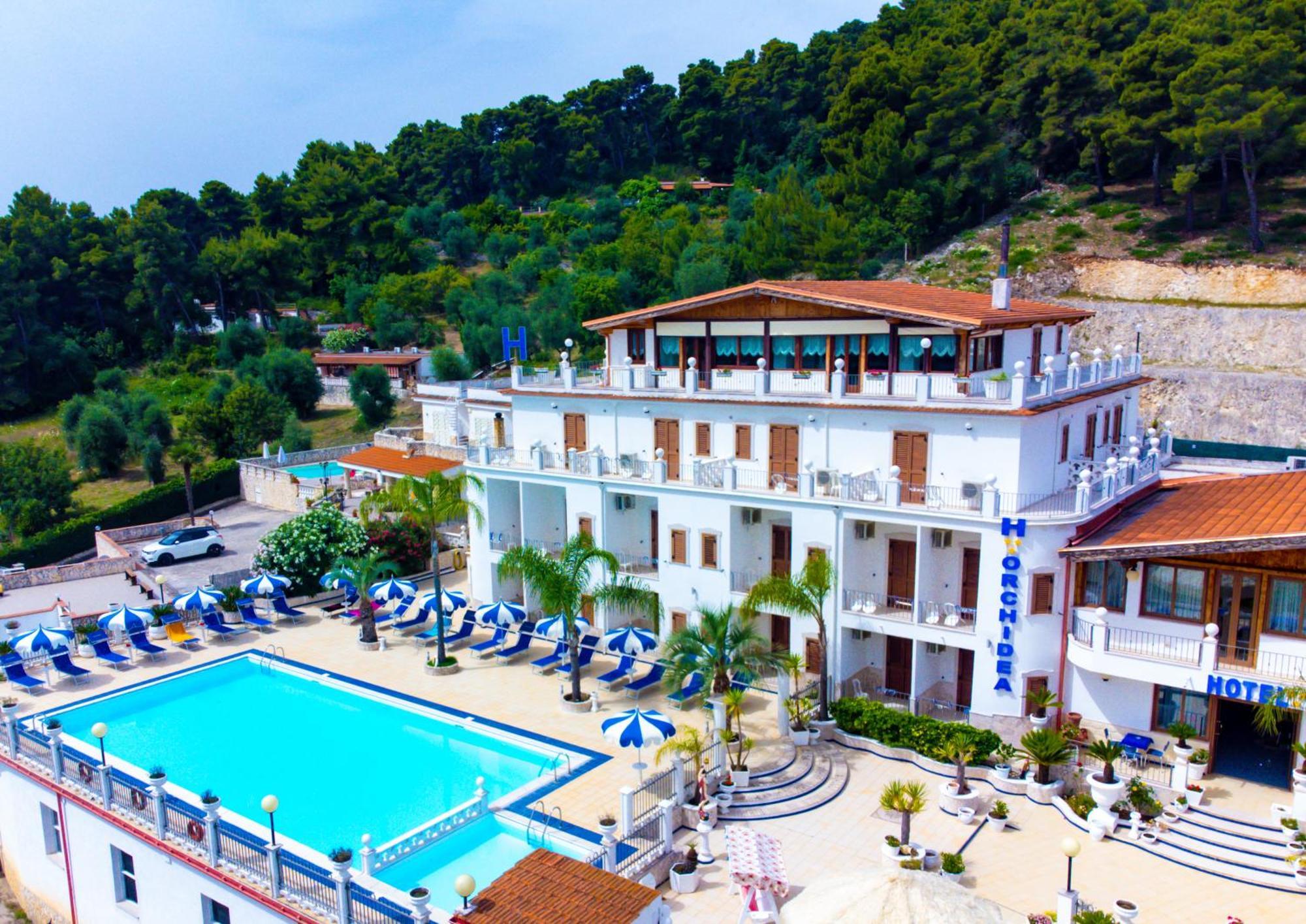 Max Luxury Suite - Servizio Spiaggia Inclusa Peschici Exterior foto