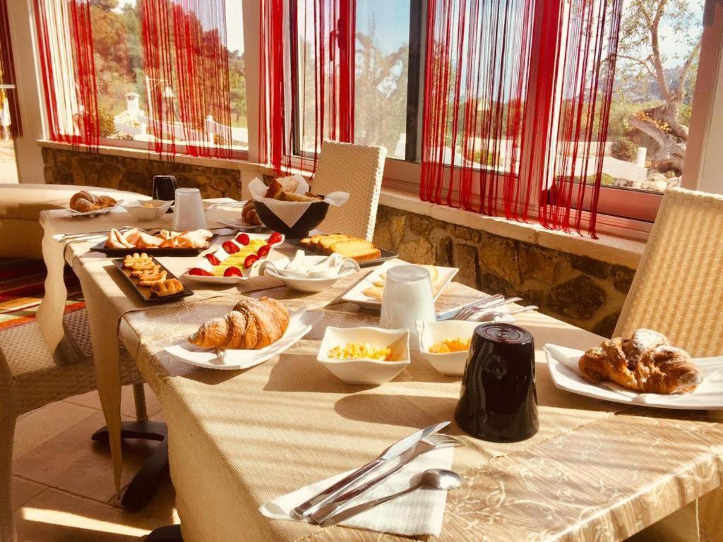 Max Luxury Suite - Servizio Spiaggia Inclusa Peschici Exterior foto
