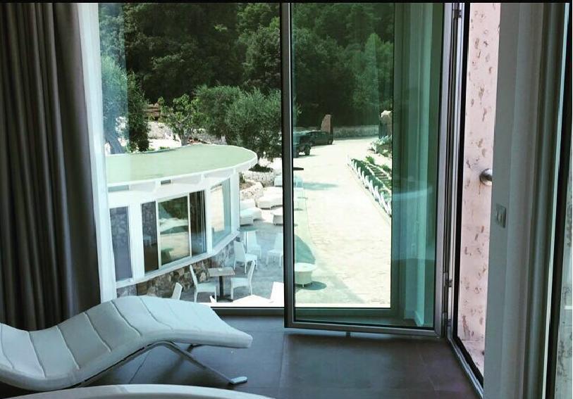 Max Luxury Suite - Servizio Spiaggia Inclusa Peschici Exterior foto