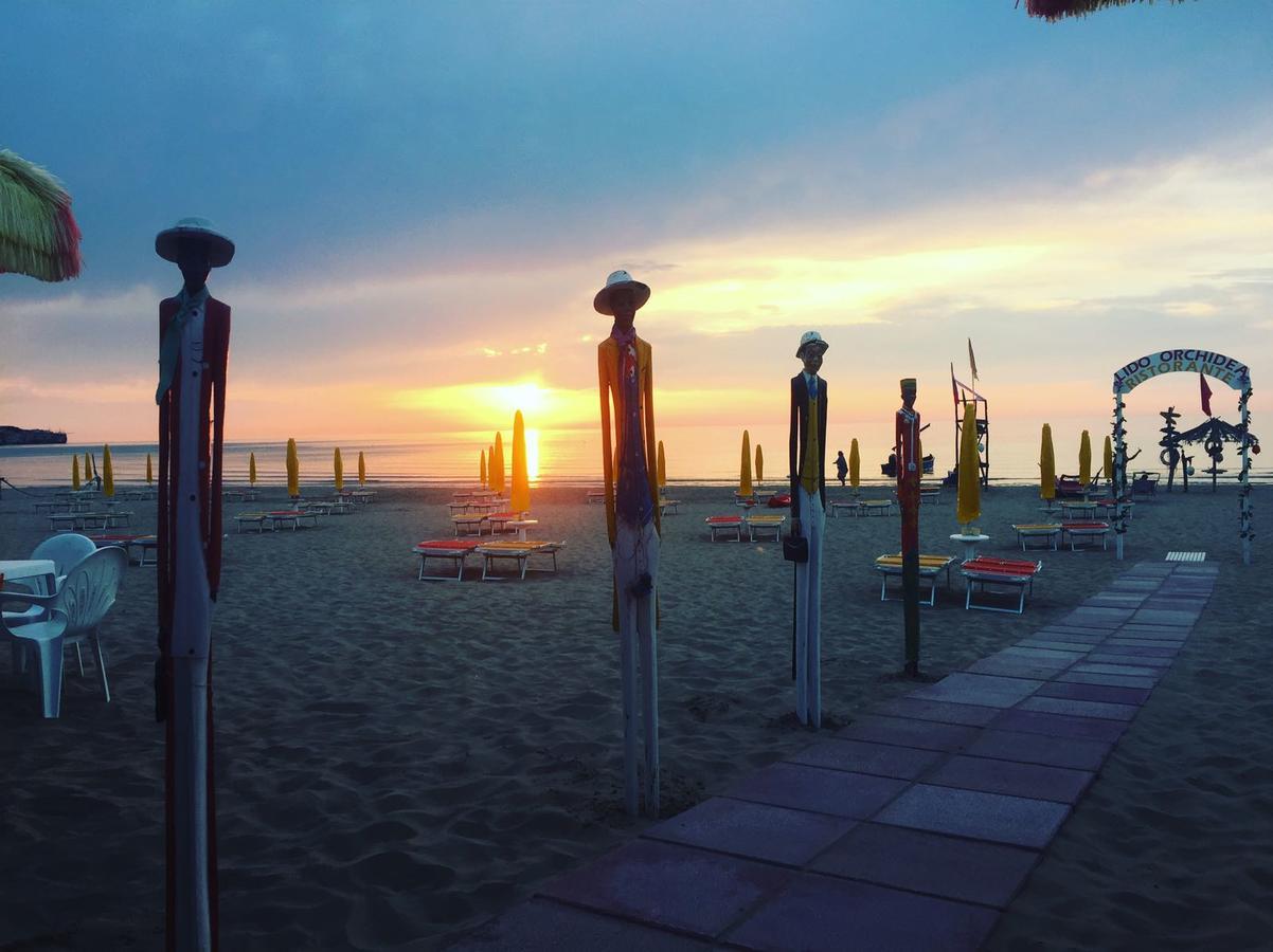 Max Luxury Suite - Servizio Spiaggia Inclusa Peschici Exterior foto