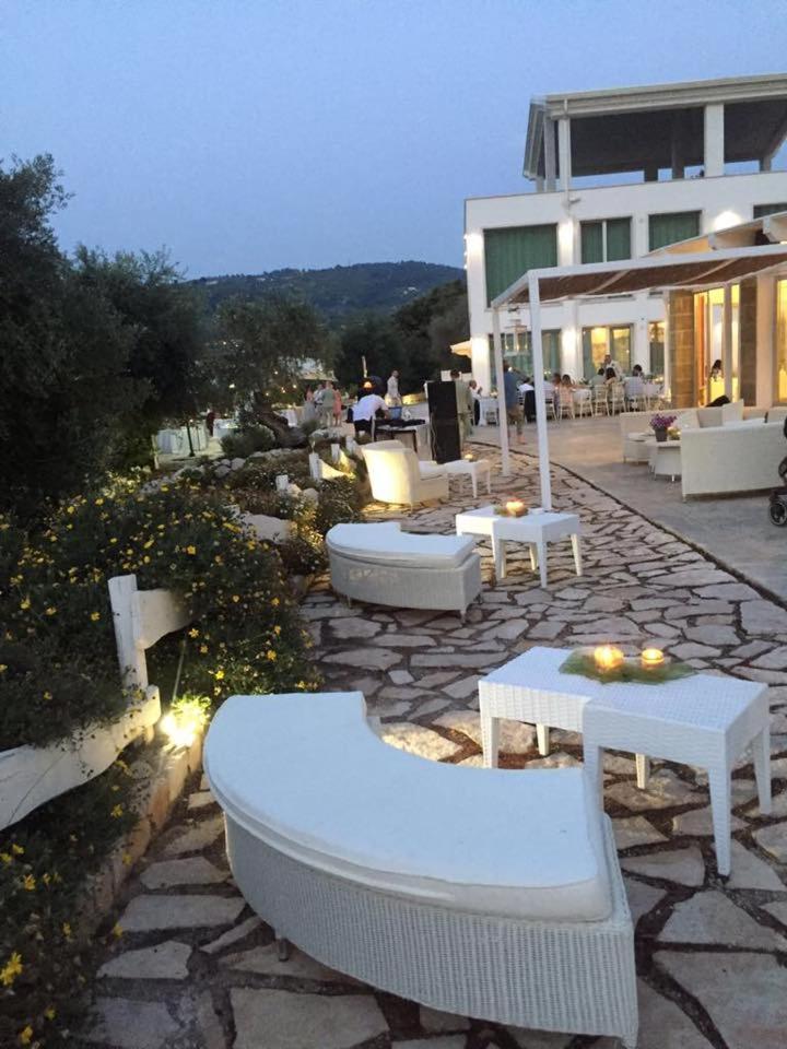 Max Luxury Suite - Servizio Spiaggia Inclusa Peschici Exterior foto